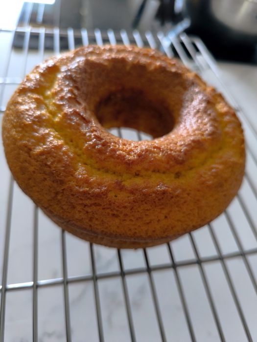 Bolos caseiros,Salgados diversos, pães