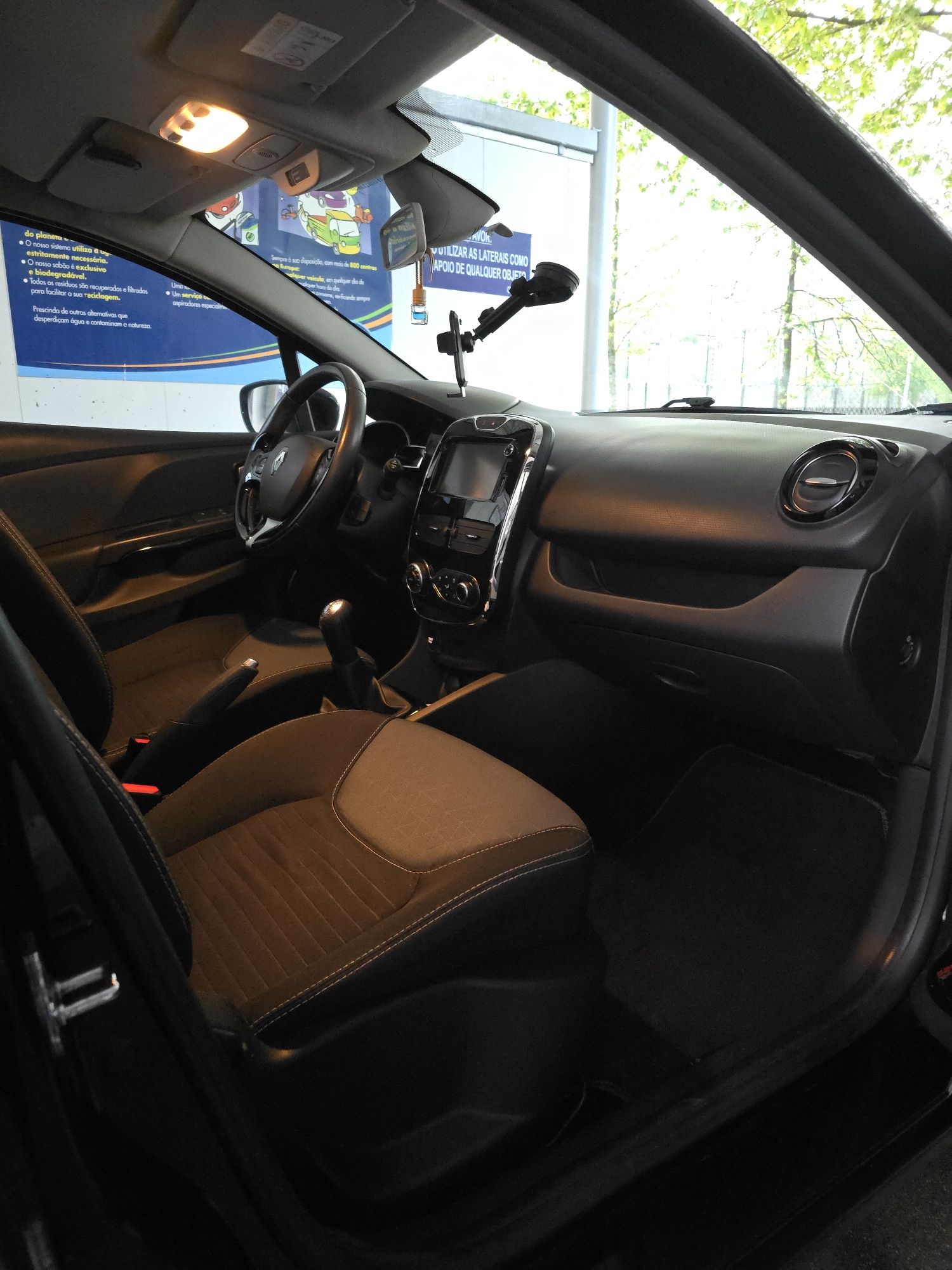 Renault Clio SportsTourer Bose Edition 0.9 TCE 2015 90cv 184000km  -