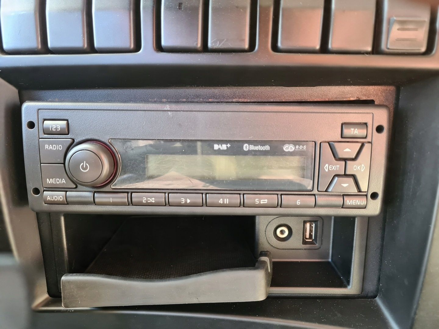 RADIO MP3 BLUETOOTH CD AUX USB 12V VOLVO FE FL EURO 6