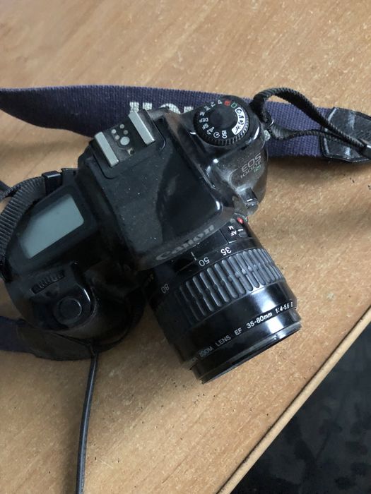 Фотоапарат Canon