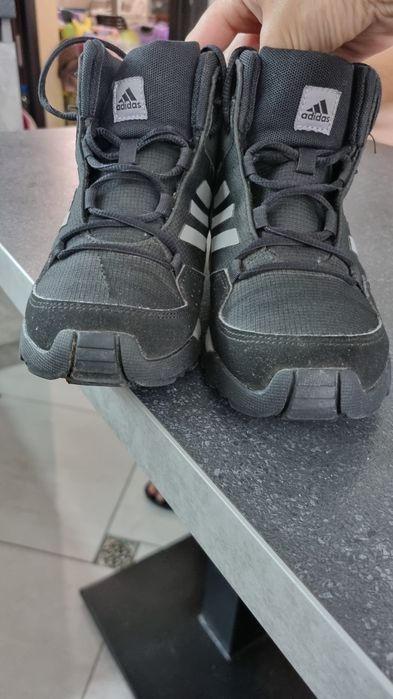 Детские осенние-зимние ботинки-кроссовки Adidas Terrex термо на мальчи