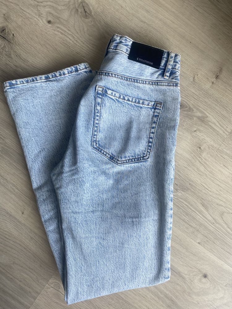 Zestaw jeansy straight D98 Stradivarius