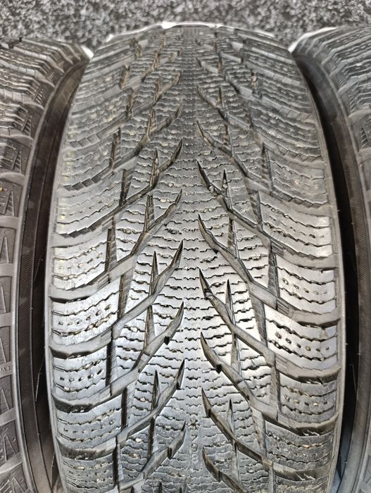 Шини 195/65R15 Nokian Hakkapeliitta R3