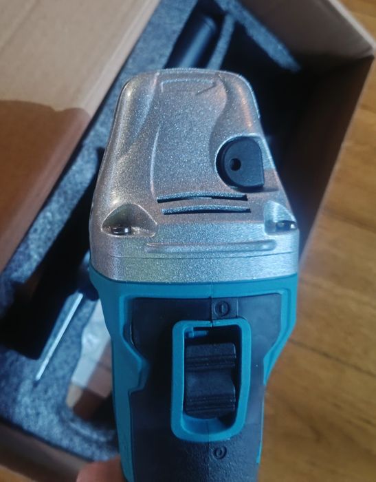 Болгарка акумуляторна 125мм під акумулятор макіта