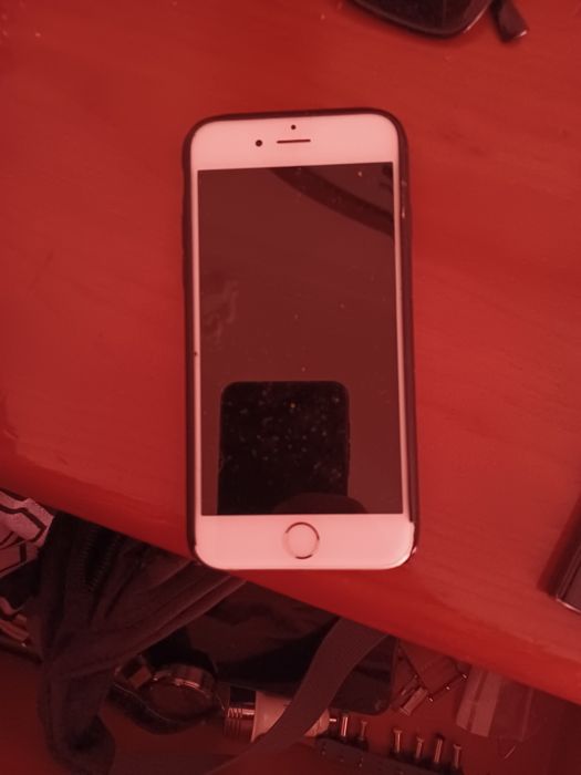 Iphone 6s semi novo