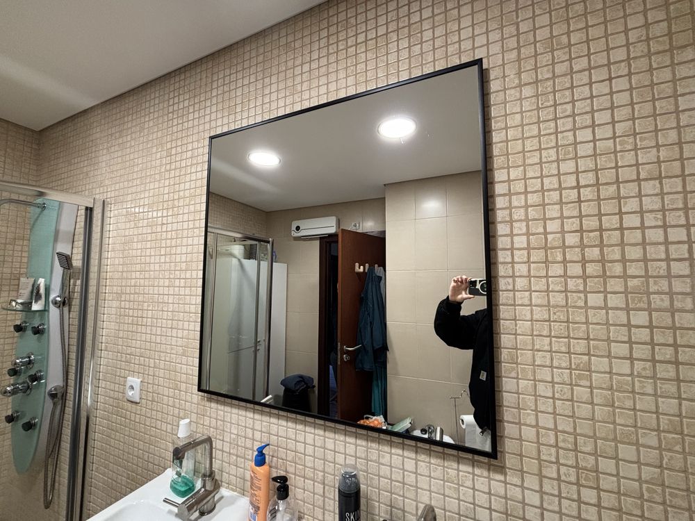 Movel de casa de banho com espelho