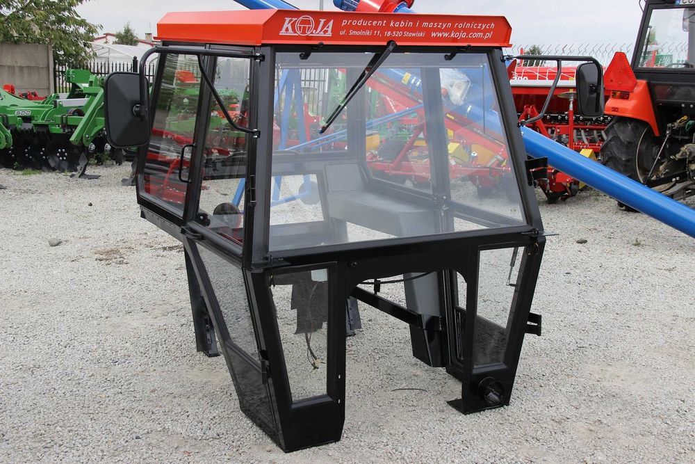 Kabina ursus bez błotników C 360 C-360 KOJA SMOLNIKI transport