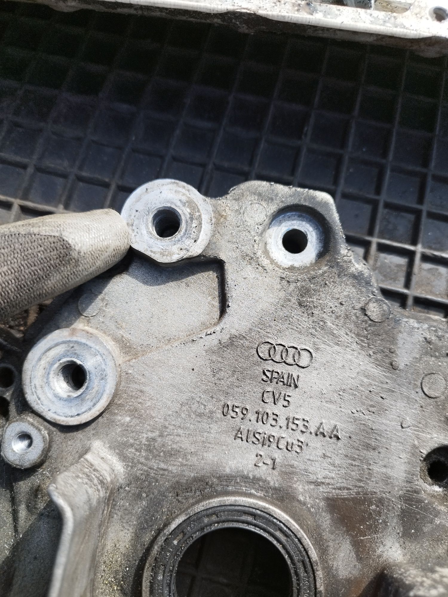 Osłona wału uszczelniacz 2.5 TDI V6 Audi