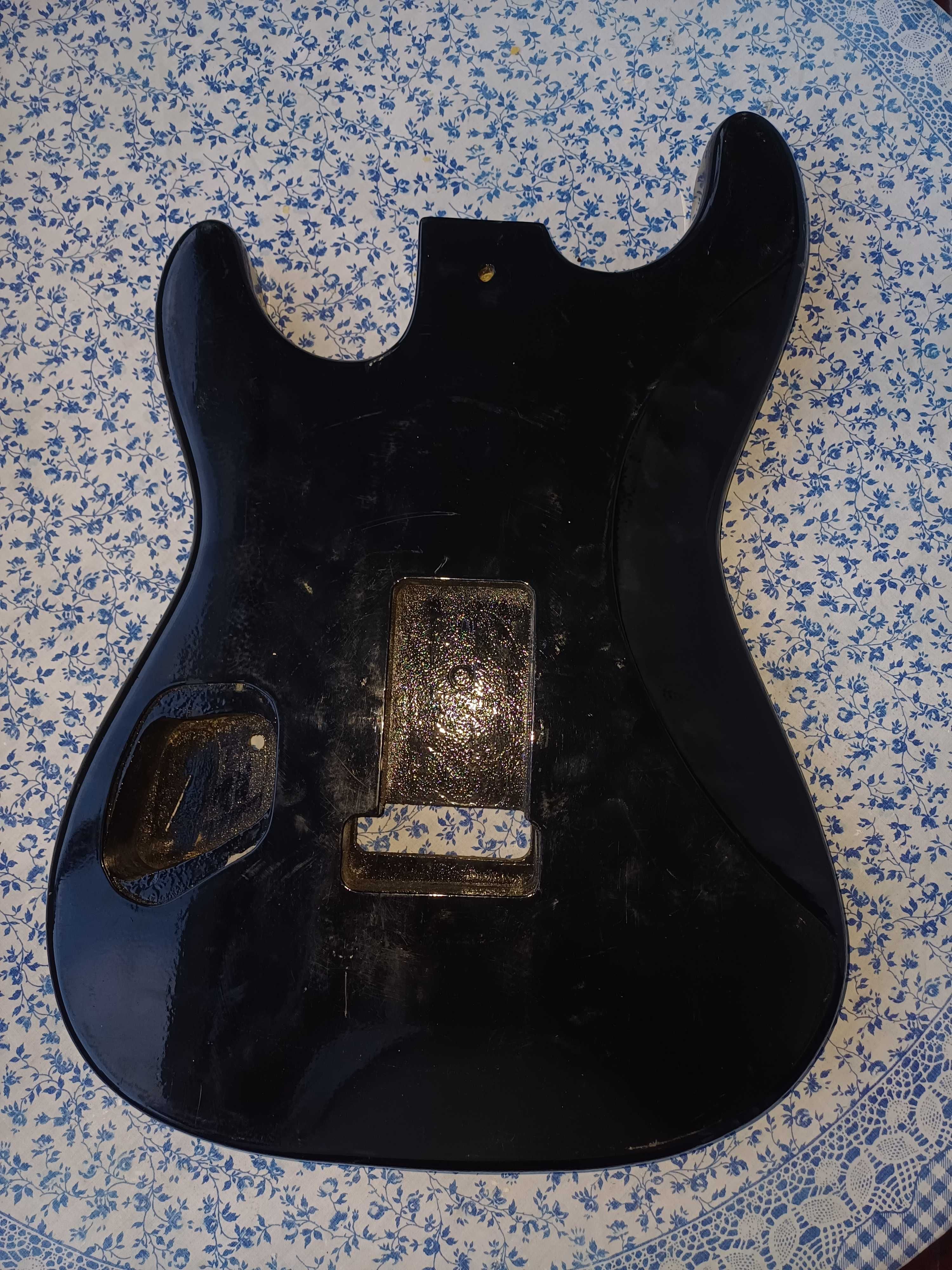 Corpo Guitarra Strat HH Floyd Rose