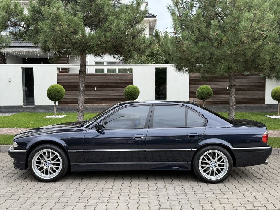 BMW 735i Steptronic 3.5 бензин/газ 2000 г