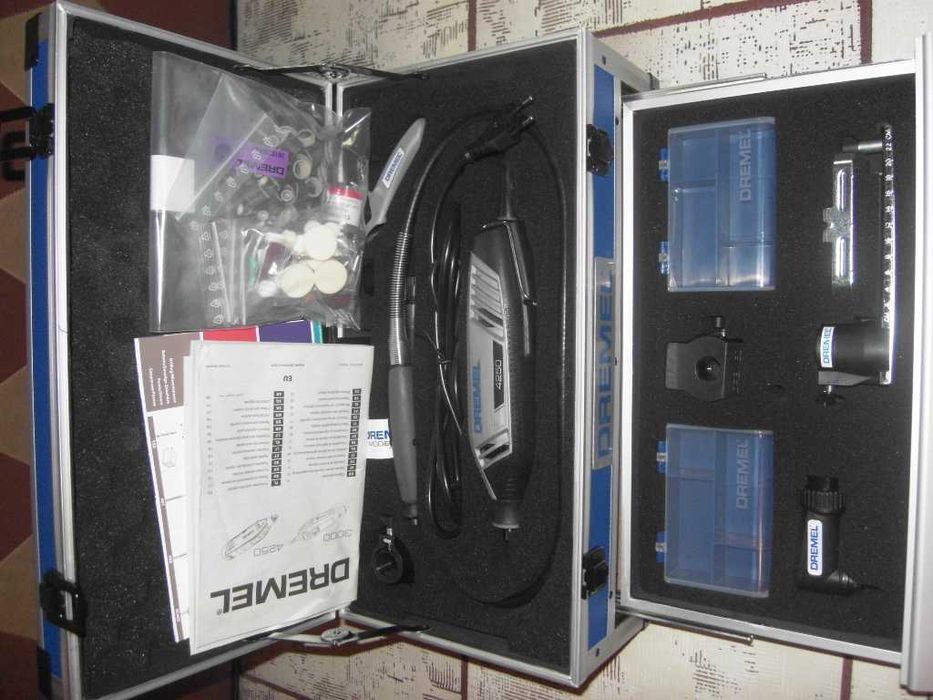 Multiszlifierka z osprzętem Dremel 3000/4000/4250/8220/8240/8260