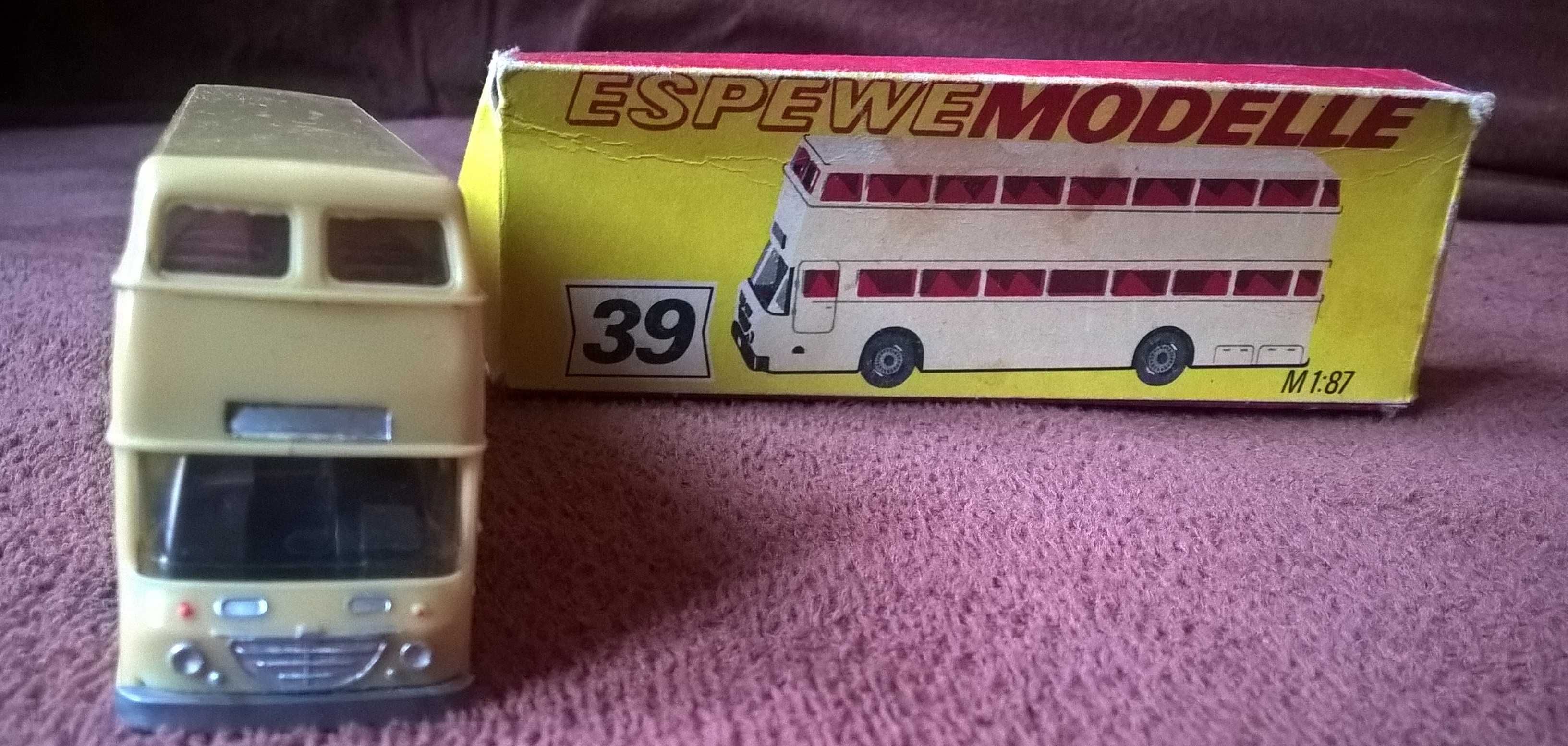 Model autobusu piętrowego w skali piko/H0/m 1:87.