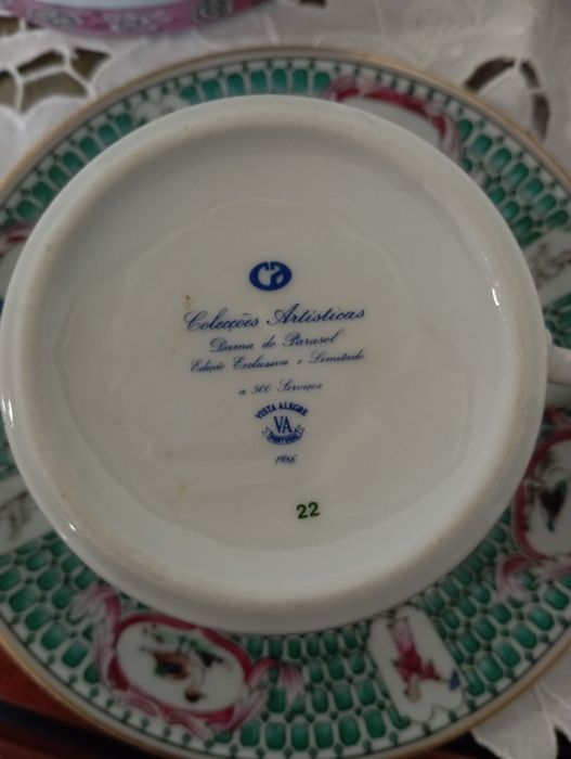 Serviços chá e café VA, dama do parasol