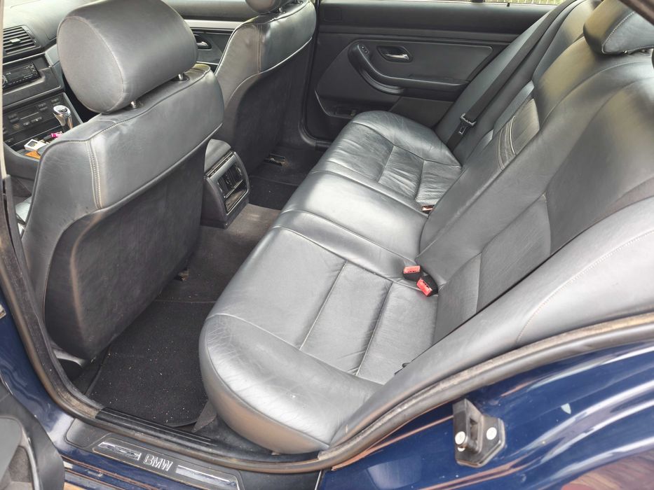 BMW 520i  E39 150cv 6 cilindros