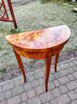 Konsola w stylu Biedermeier