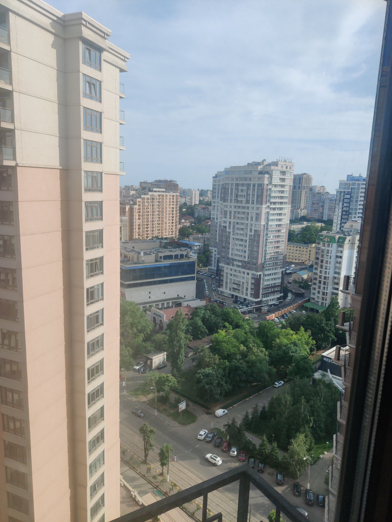 Аркадия ,ЖК Родос,вільна с 30.07 по 3.08