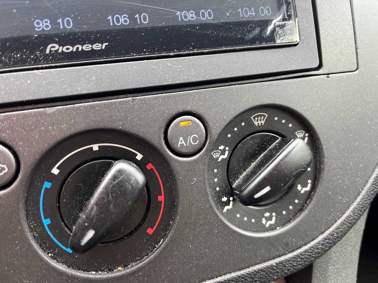 Ford C-Max 1.6tdci 109cv