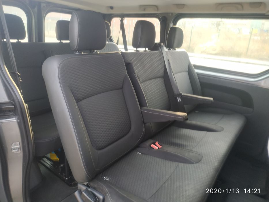Wynajem busa 9 osobowego OPEL VIVARO OD 159 Wypożyczenie