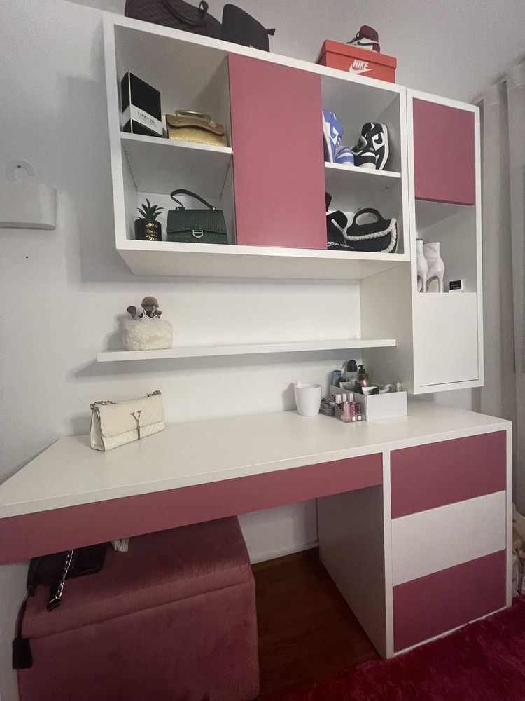 Movel completo com baú de arrumos
