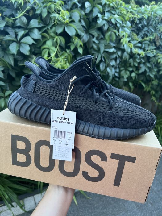 Adidas Yeezy Boost 350 V2 Onyx sneakersy niskie czarne 48