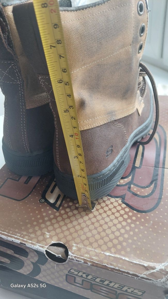 Wygodne trepy Skechers 41
