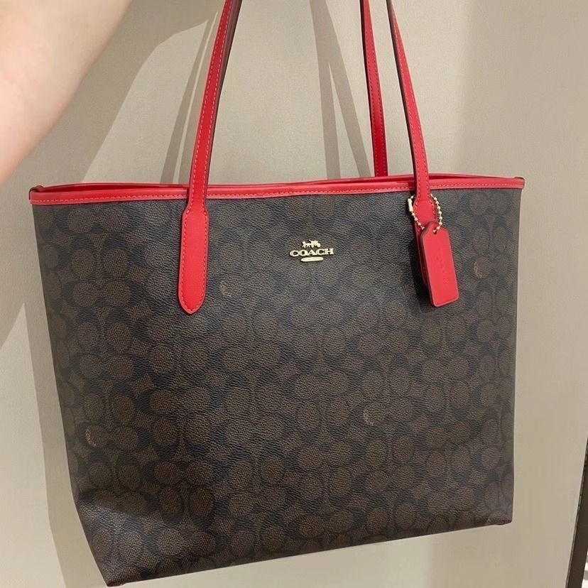 Женская сумочка Coach