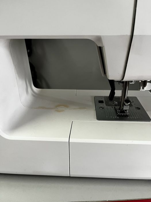 Швейна машинка Pfaff Smarter 260C