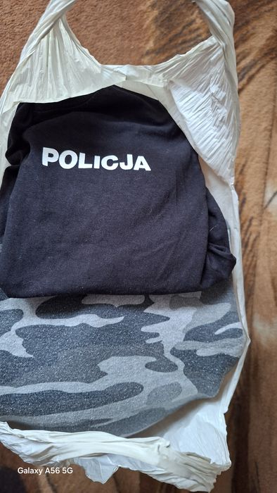 Zestaw ubranek chłopięcych 116/128.