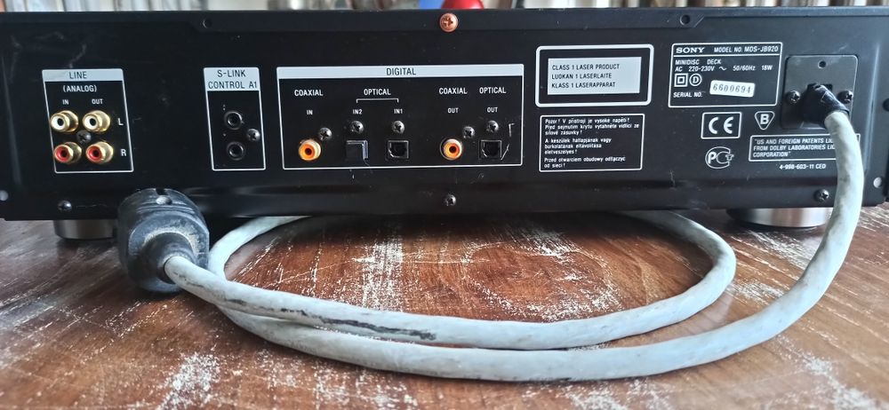 Sony Minidisk   MDS JB920