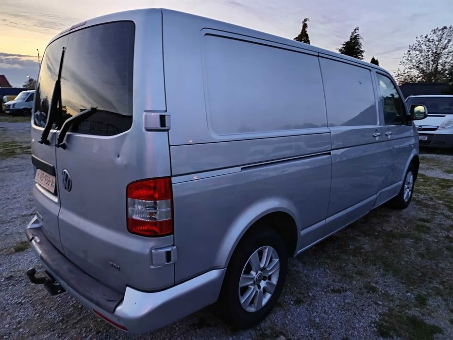 Volkswagen Transporter L2H1