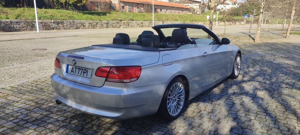 BMW E93 320i Cabrio Caixa Auto Livro Rev troco