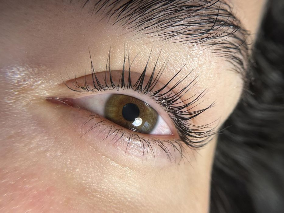 Ламинирование окрашивание коррекция бровей и ресниц Одесская