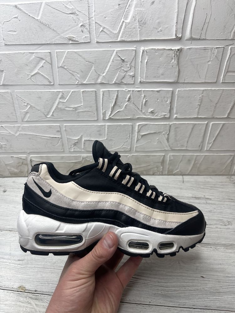 Крутые женские кросовки Nike Air max 95 или 85