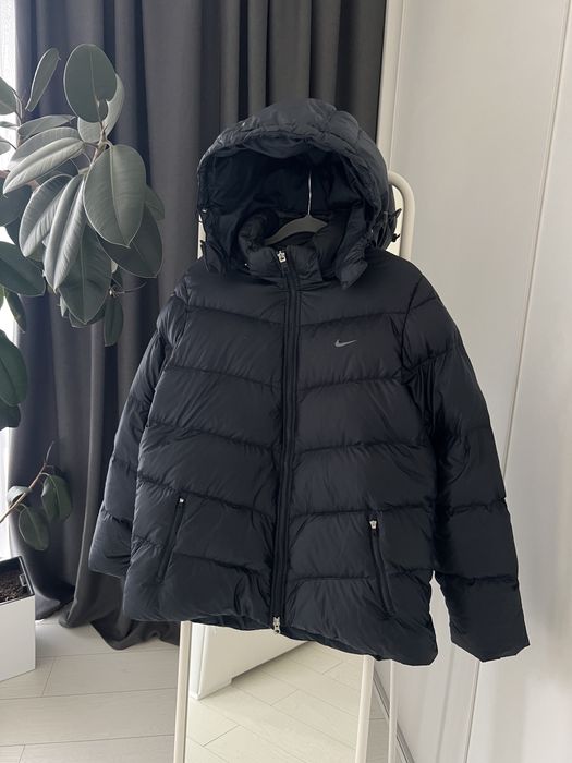 Пуховик Nike 550