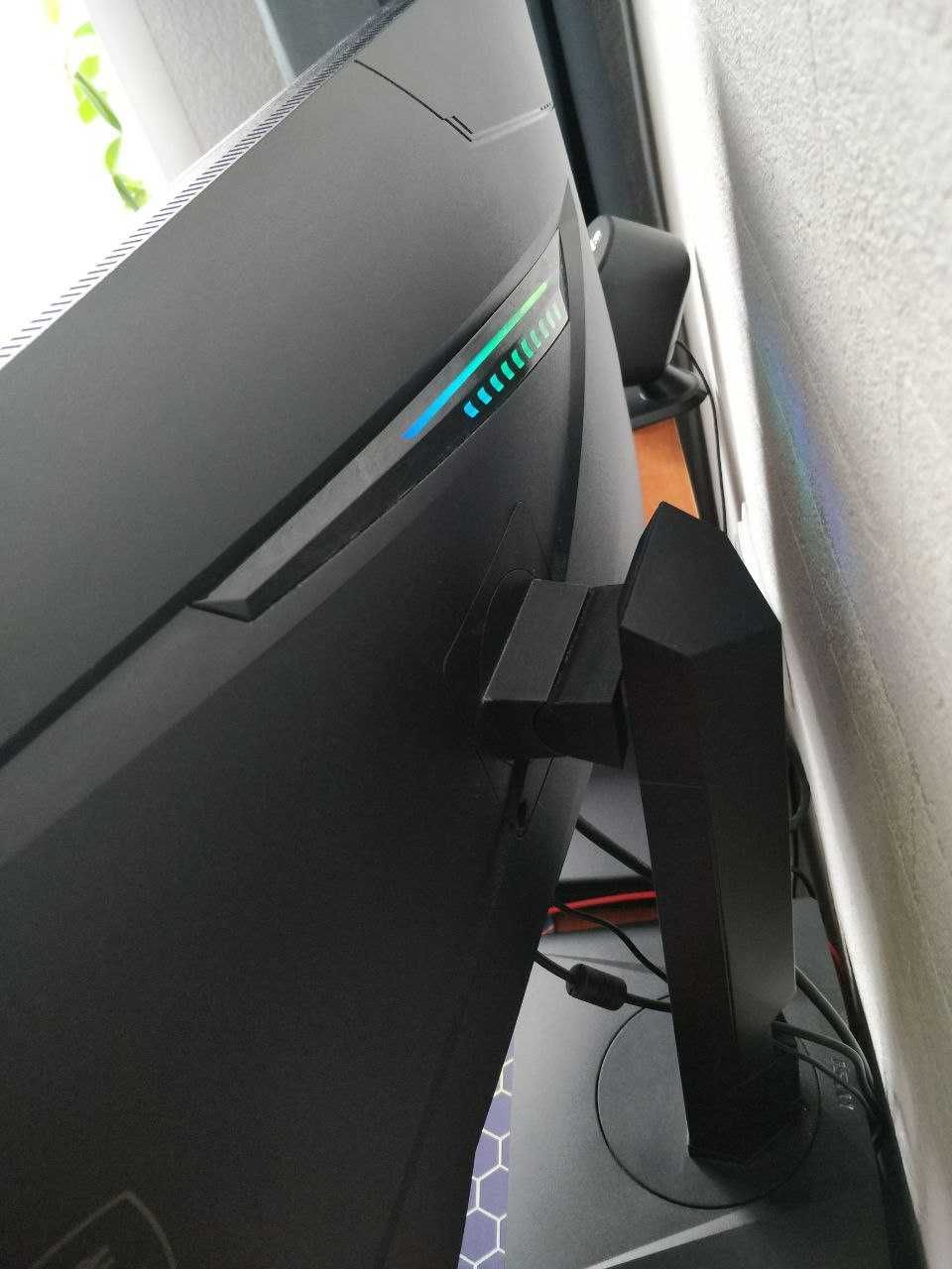 Монитор 27" MSI MAG 274QRF-QD E2 на гарантии