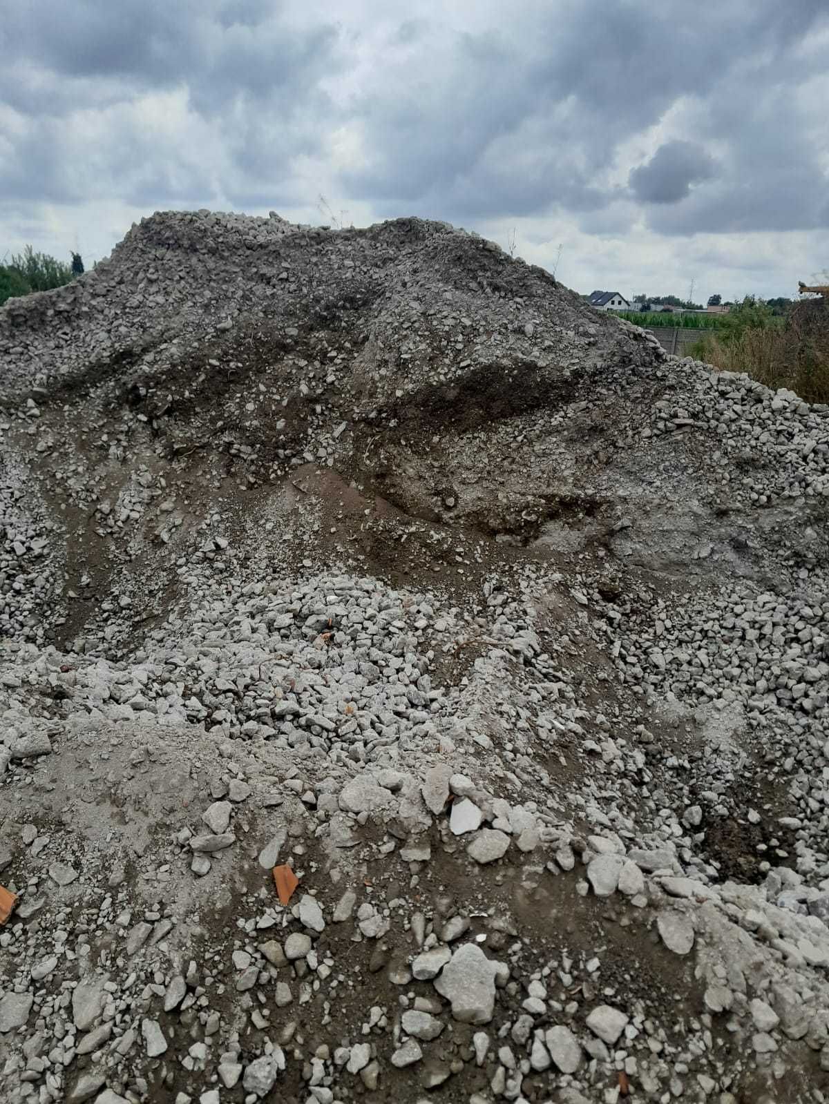 sprzedam kruszywo- gruz betonowy