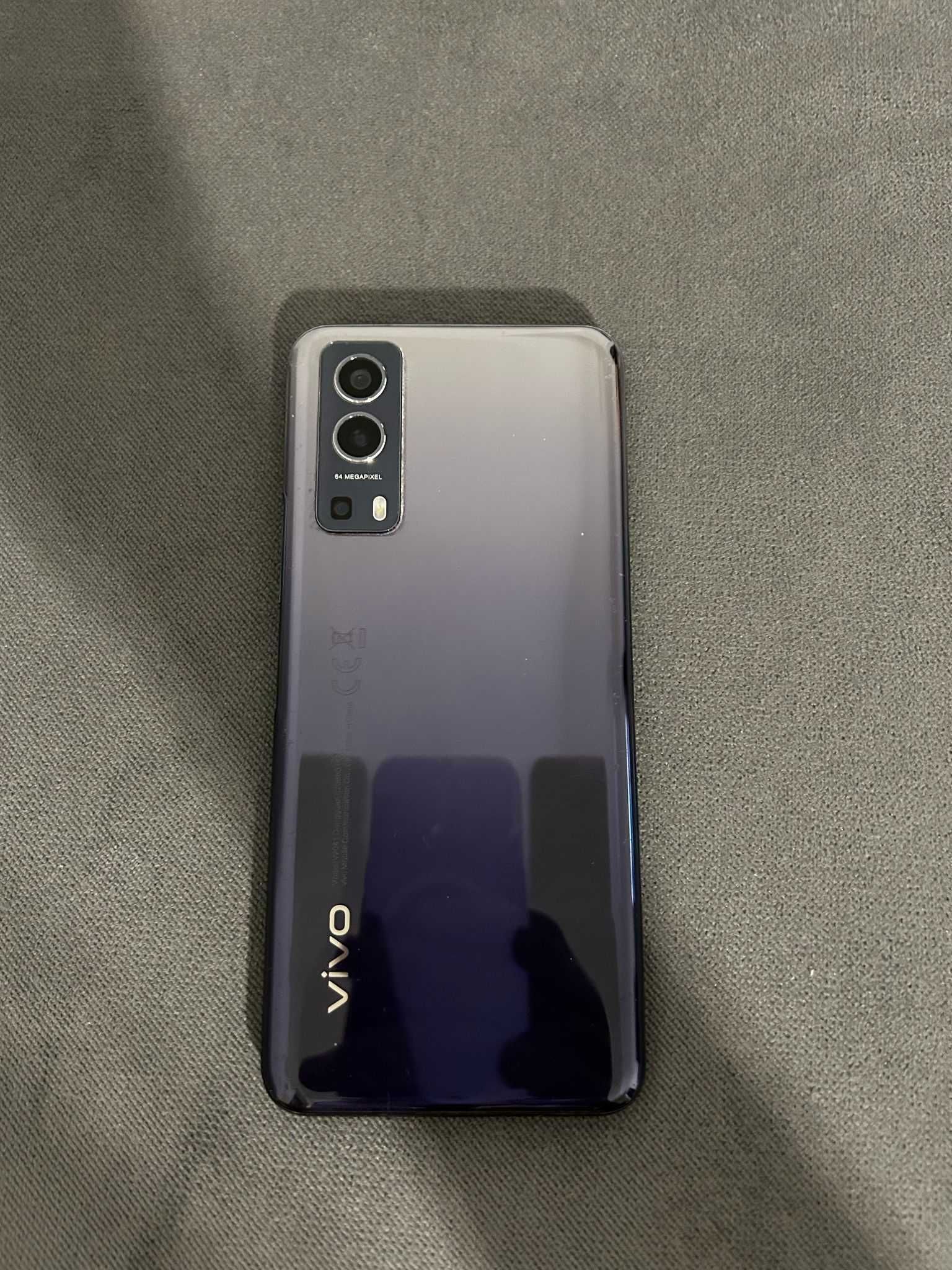 vivo Y72 5G 128 GB pamięci/8+4 GB RAM
