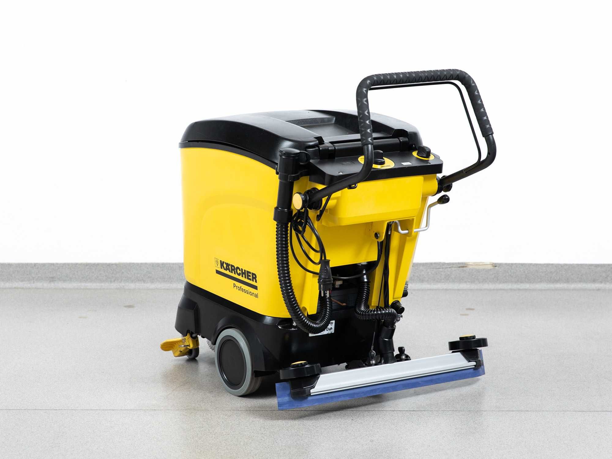 Szorowarka Kompaktowa Karcher BD 40/25 C Bp Pack NOWE BATERIE 7500net