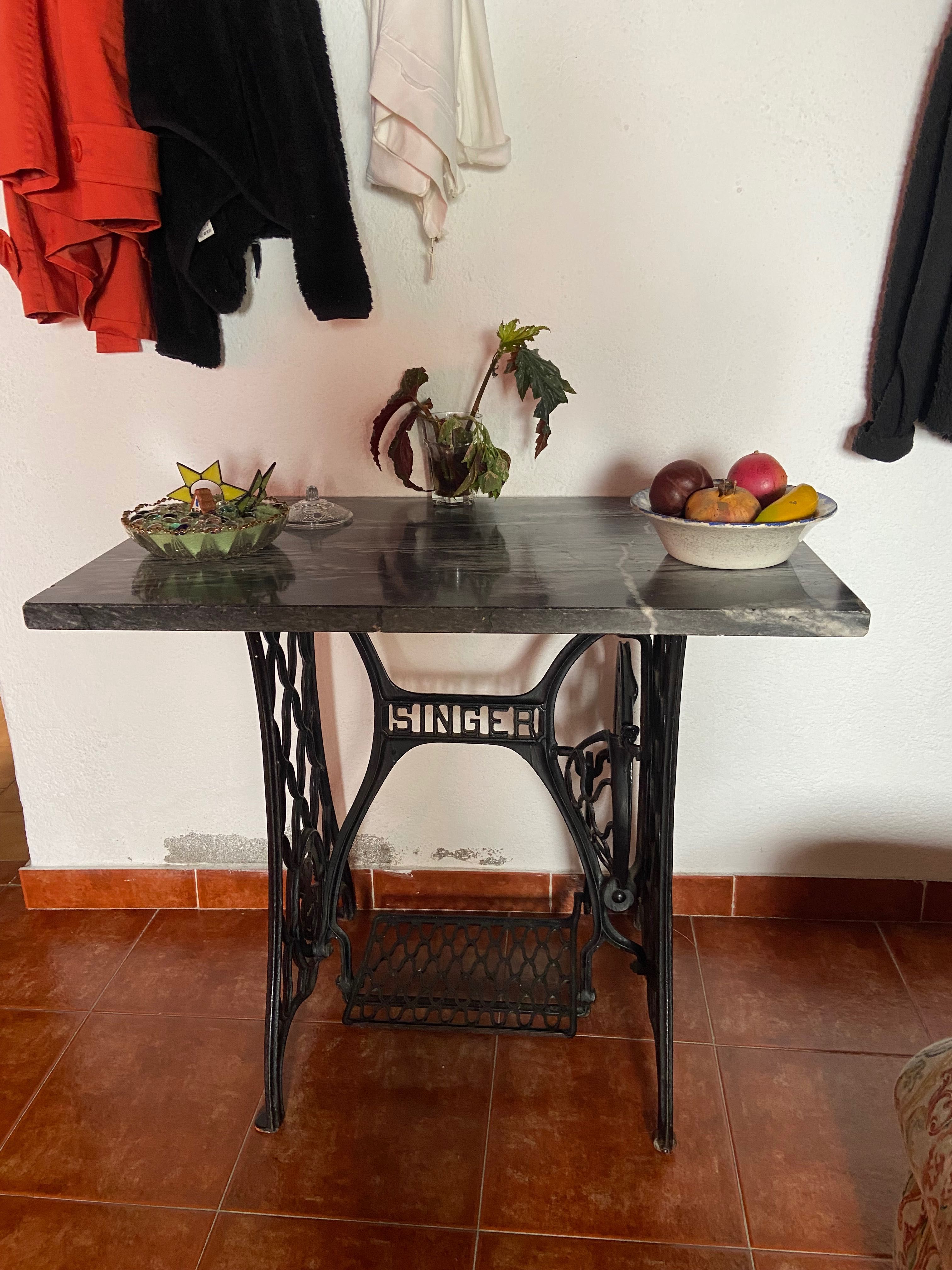 Máquina de costura antiga