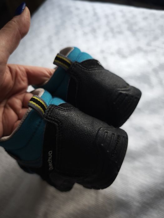 Buty jesienne wodoodporne Quechua Novadry rozmiar 32