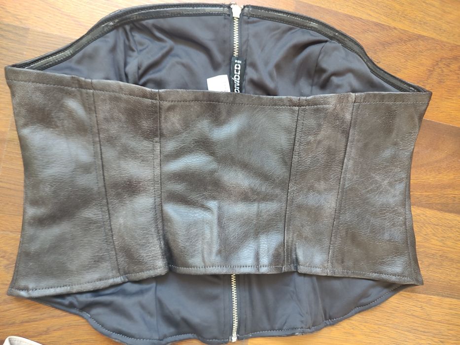 Корсети Tezenis, One luxury shop