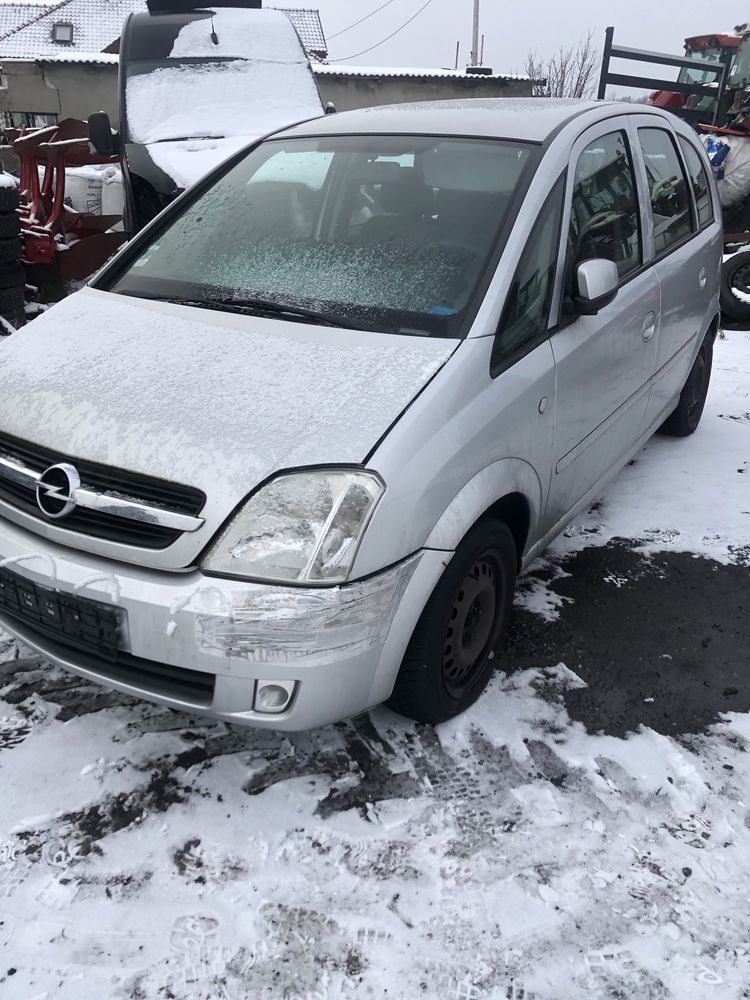 Opel meriva 1.6 uszkodzona