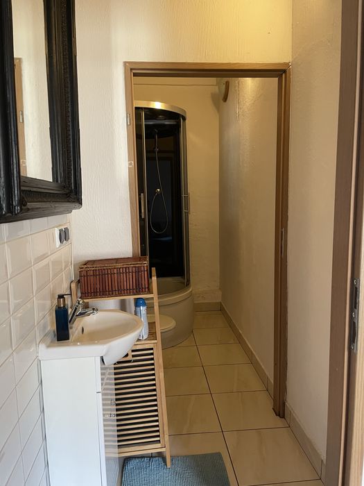 Wynajme kamienice tylko pracownikom, firmom