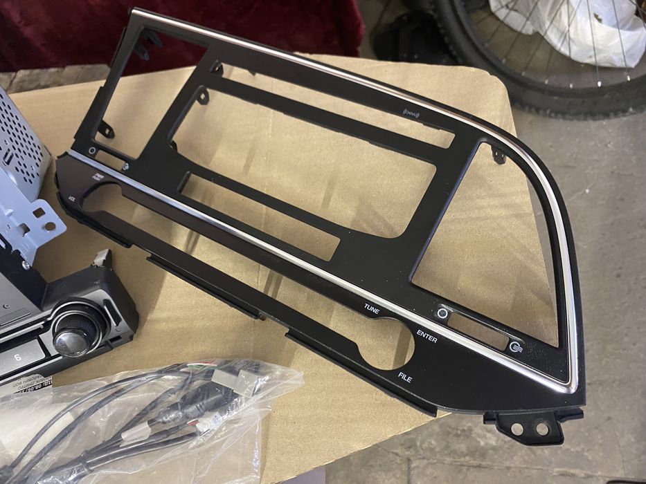 Оригінальна магнітола хюндай елантра 2017рік