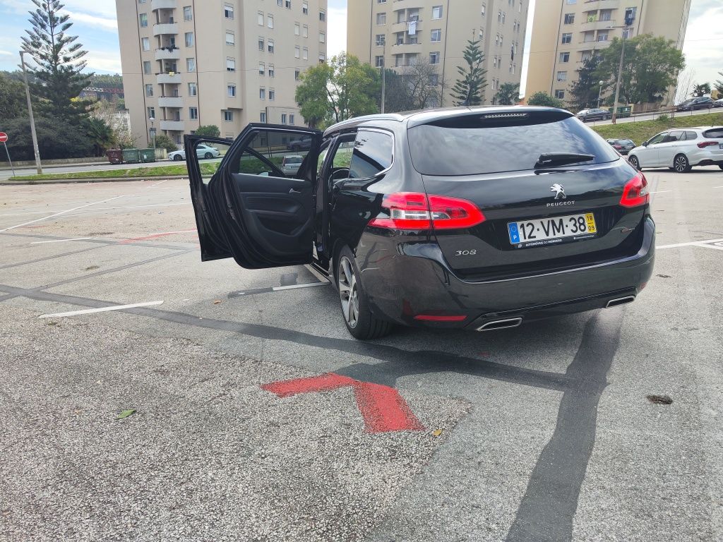 Peugeot 308 se 1.5 BlueHDI 130cv GTLine