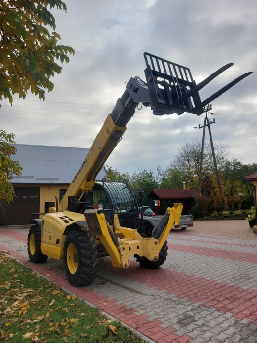 Ładowarka Teleskopowa NEW HOLLAND LM 1445 z 2007r.