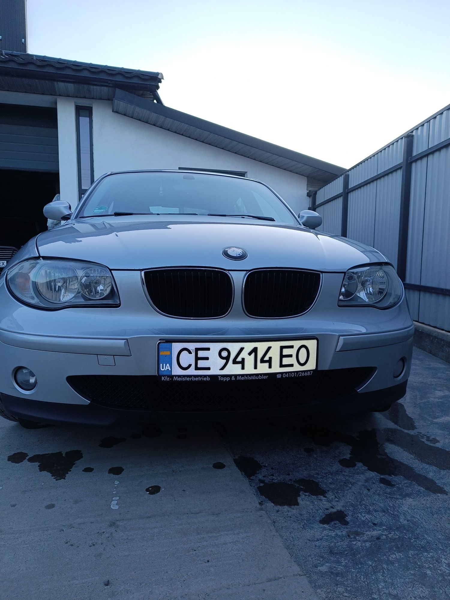 БМВ 116і. Бензин,механіка,2005р.в E87