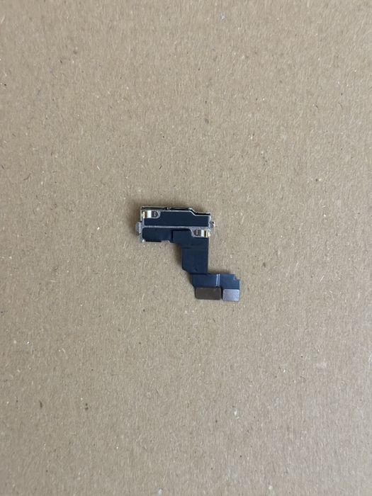 Плата iPhone 15 128 Gb + фронтальная камера с Face iD на iCloud