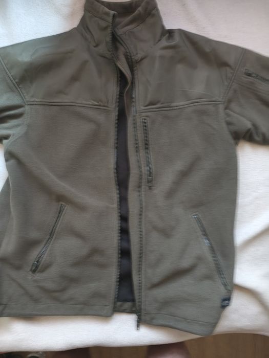 Sprzedam Polar męski helikon tex zielony