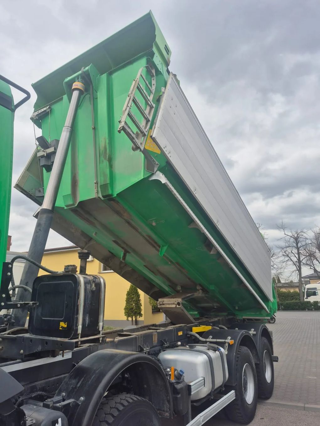 Mercedes-Benz AROCS  4145 8x8 EURO6 2022 KH-Kipper
